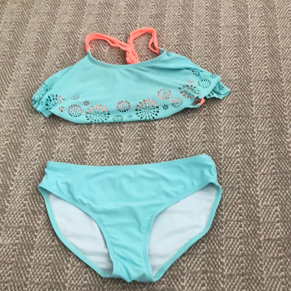2 piece bathing suit